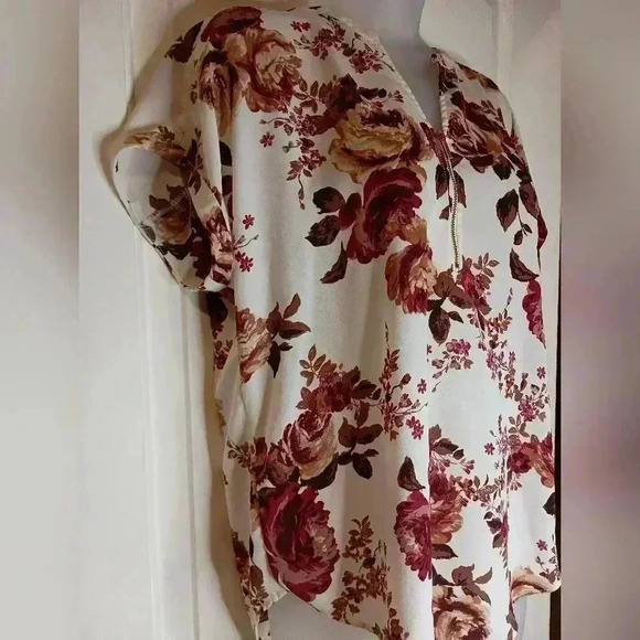 2/$30 Maurices Gold Zippered blouse Cottagecore Whimsy Feminine Dopamine (#591) - Picture 3 of 6